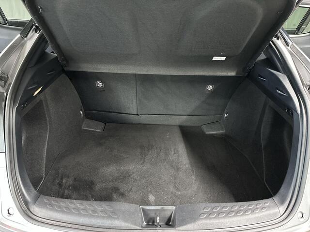 Toyota C-HR 1.8 Hybrid Business Intro Automaat | Trekhaak | Navi