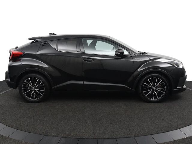 Toyota C-HR 1.8 Hybrid Dynamic | Navigatie | Stoelverwarming | Adaptieve Cruise Control | Achteruitrijcamera |