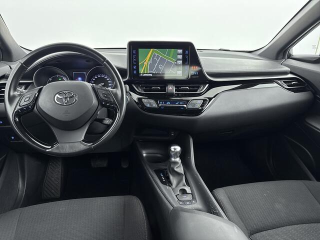 Toyota C-HR 1.8 Hybrid Active | Navi | 18'' Lichtmetalen Velgen | NL-Auto |
