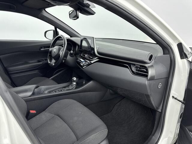 Toyota C-HR 1.8 Hybrid Active | Navi | 18'' Lichtmetalen Velgen | NL-Auto |
