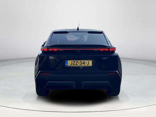Toyota C-HR First Edition 77 kWh | Navigatie | Apple CarPlay/Android auto | Achteruitrijcamera | Elektrische achterklep