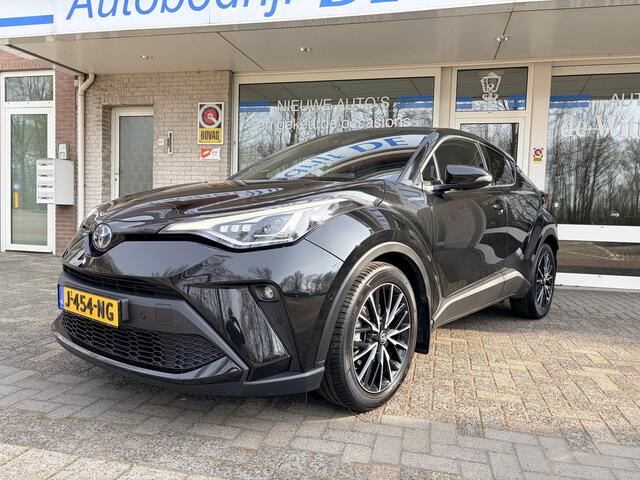 Toyota C-HR 1.8 Hybrid Executive 23.000 K.M. Verw.+in hoogte verst.b. stoelen/Leder stuur+bekl.//Navi Full M./Achteruitrij cam./Park.sens. v+a/Keyless entry+start/Dodehoek detect./Adapt. kopl.+cruisecontr./Audio instal. Premium/18 Inch