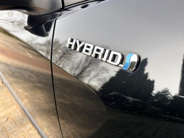 Toyota C-HR 1.8 Hybrid Executive 23.000 K.M. Verw.+in hoogte verst.b. stoelen/Leder stuur+bekl.//Navi Full M./Achteruitrij cam./Park.sens. v+a/Keyless entry+start/Dodehoek detect./Adapt. kopl.+cruisecontr./Audio instal. Premium/18 Inch