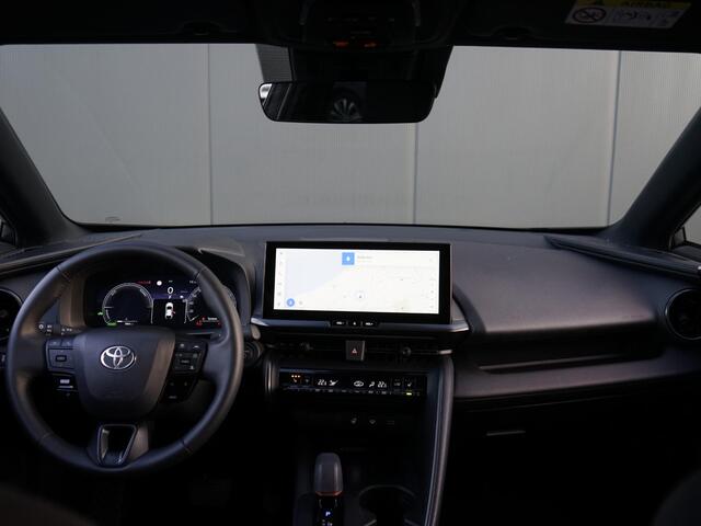 Toyota C-HR 1.8 Hybrid 140 Team D Dealeronderh. / 1ste eig. / Techniekpakket / Stoelverwarming / Stuurverwarming / LED verlichting / Smartphone Integratie