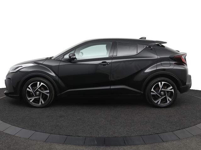 Toyota C-HR 1.8 Hybrid Executive | Stoelverwarming | Keyless | Apple carplay android auto | Parkeersensoren |