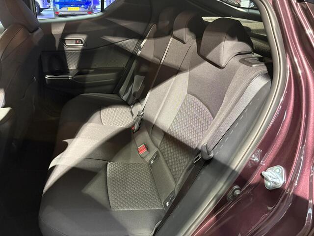 Toyota C-HR 2.0 Hybrid Style | Navigatie | Camera | Lage KM