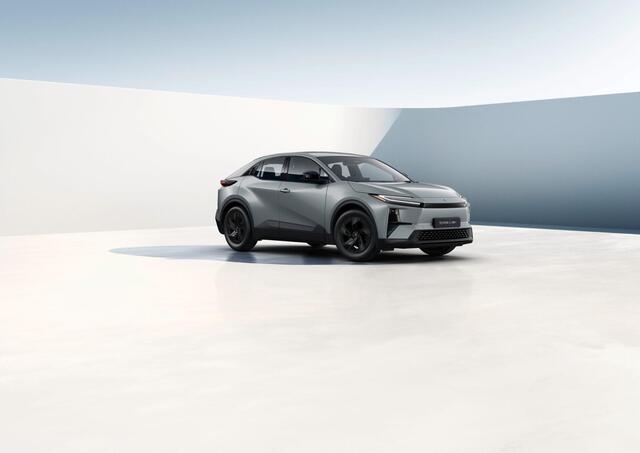 Toyota C-HR Dynamic Limited Edition 57.7 kWh ACTIE! SNEL RIJDEN! Nu ¤2.000,- voordeel! Nu extra scherp geprijsd! 0344-611400