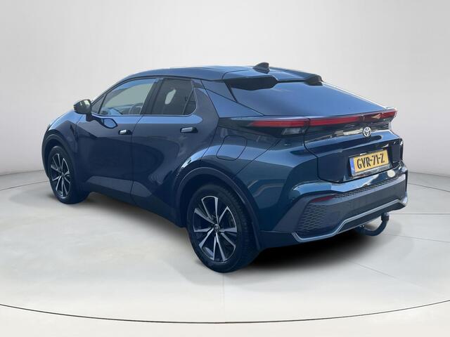 Toyota C-HR 2.0 Plug-in Hybrid 220 First Edition