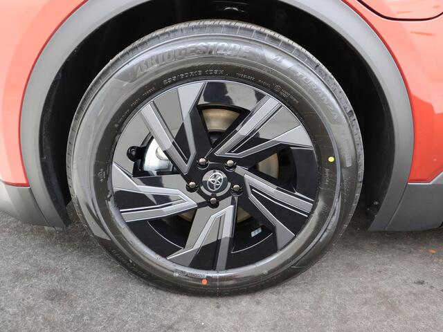 Toyota C-HR First Edition 77 kWh * Nieuw direct leverbaar *