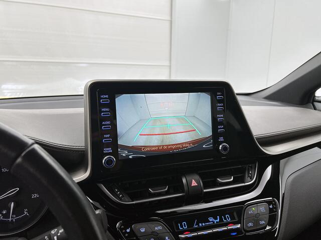 Toyota C-HR 1.8 Hybrid Executive | Blind Spot | Apple CarPlay/ Android Auto | Parkeersensoren V+A | LED verlichting v+a | Leder stoffe bekleding | Lendesteun