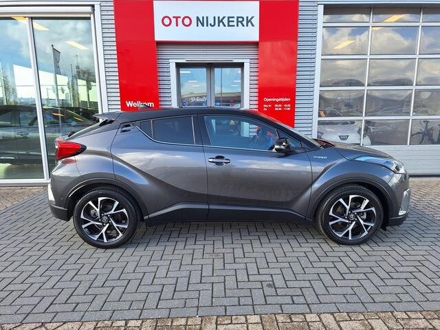 Toyota C-HR 1.8 Hybrid Style Bi-tone Limited