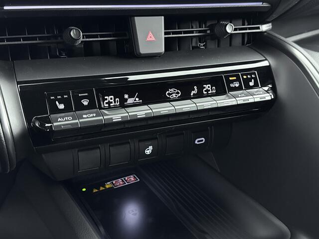 Toyota C-HR 2.0 Plug-in Hybrid 220 Black Edition | Apple Carplay & Android Auto | Parkeercamera | * | Direct leverbaar |