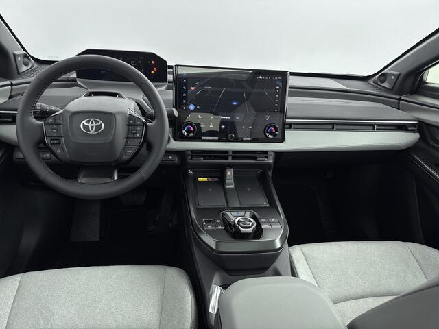 Toyota C-HR Executive AWD 77 kWh | Apple Carplay & Android Auto | Parkeercamera | * | Direct leveren |