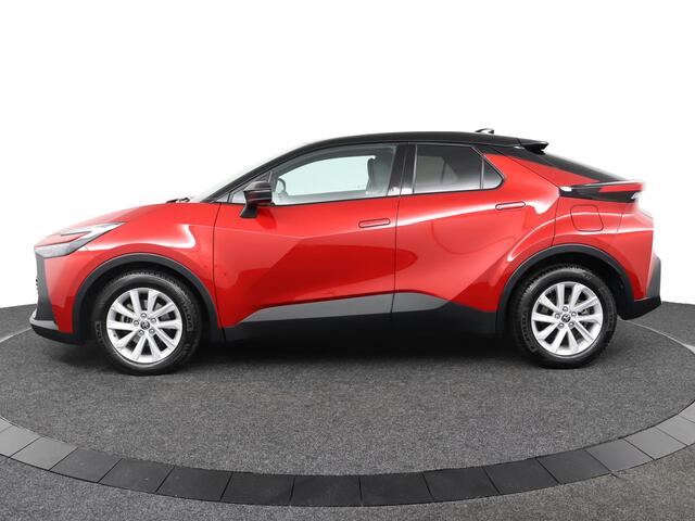 Toyota C-HR 1.8 Hybrid 140 Executive | elektrisch bedienbare achterklep | Navigatie | stuur en stoel verwarming |
