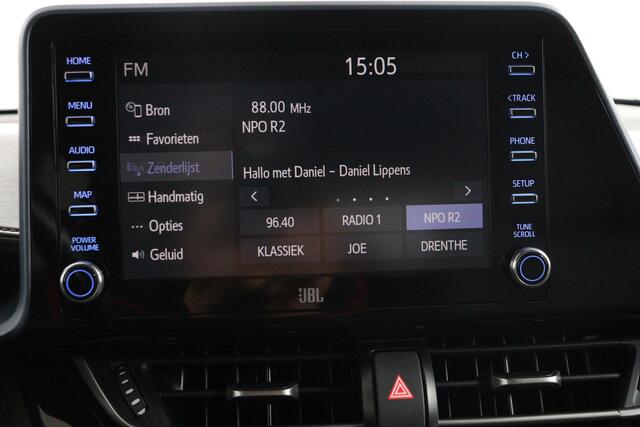 Toyota C-HR 1.8 Hybrid First Edition | navigatie | stoelverwarming | Trekhaak | Apple Carplay/Android Auto |