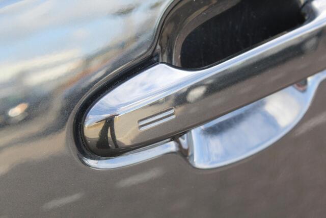 Toyota C-HR 1.8 Hybrid Dynamic | Rijklaar | Trekhaak | NL-auto | Dealer onderh. | Navi | Camera | Stoelverwarming | Keyless