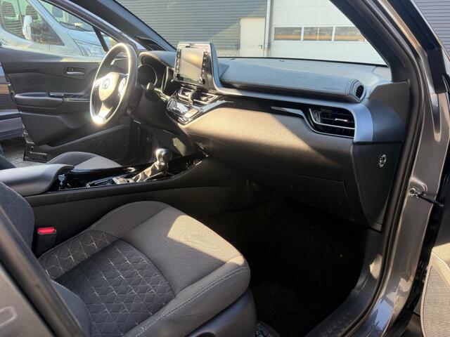 Toyota C-HR 2.0 HYB. FIRST EDIT.