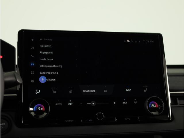 Toyota C-HR First Edition 77 kWh *NIEUW* | Uit voorraad leverbaar! | 20" LM velgen |