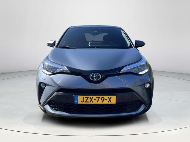 Toyota C-HR 1.8 Hybrid Executive | Stoel- + stuurverwarming | Carplay | Parkeersensoren | Dode hoek waarschuwing |