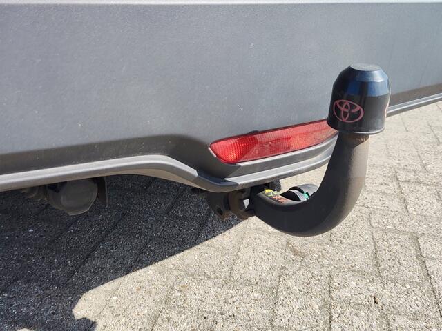 Toyota C-HR 1.8 Hybrid Business Plus | Trekhaak | Parkeersensoren | Stoelver