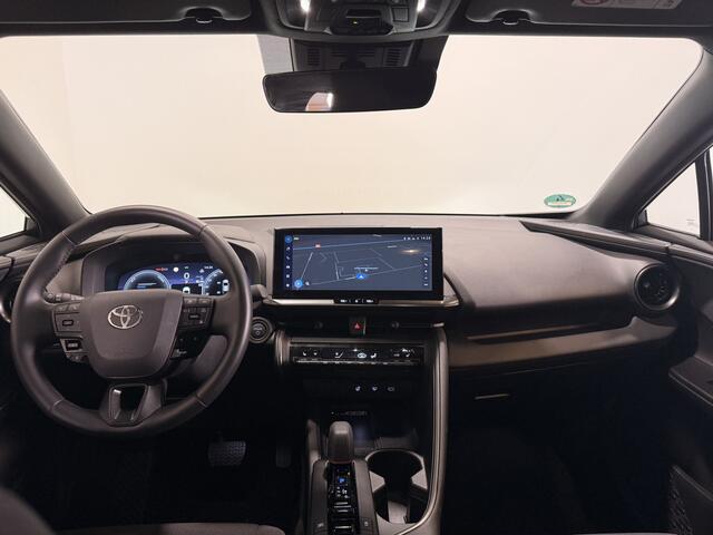 Toyota C-HR 2.0 Plug-in Hybrid 220 First Edition | 12,3" scherm | Stuurverwarming | All season banden |