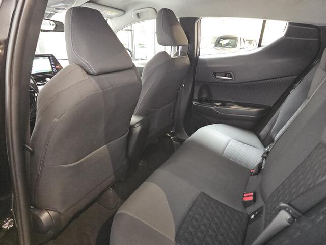 Toyota C-HR 1.8 Hybrid Dynamic - Apple Carplay/Android Auto - Trekhaak - Adaptive Cruise