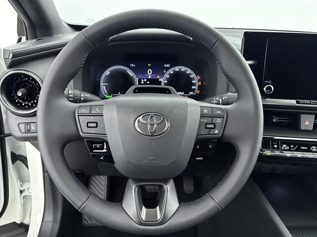 Toyota C-HR 1.8 Hybrid 140 Dynamic | Apple Carplay & Android Auto | Parkeercamera | Toyota-paasweekend