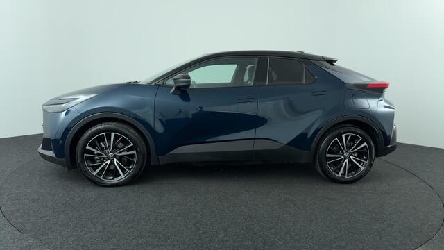Toyota C-HR 2.0 Plug-in Hybrid 220 Executive