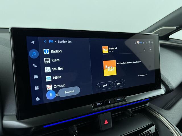 Toyota C-HR 2.0 Plug-in Hybrid 220 Executive