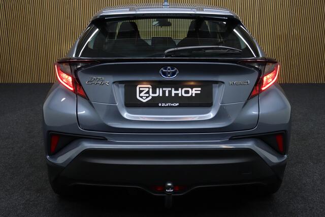 Toyota C-HR 1.8 Hybrid Active | Adaptive-cruise | Afneembare Trekhaak | Camera | Clima | Maps Navigatie | Apple Carplay & Android Auto | LM Velgen | All-season Banden