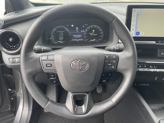 Toyota C-HR 1.8 Hybrid 140 First Edition | Groot Navigatie | All Season banden |