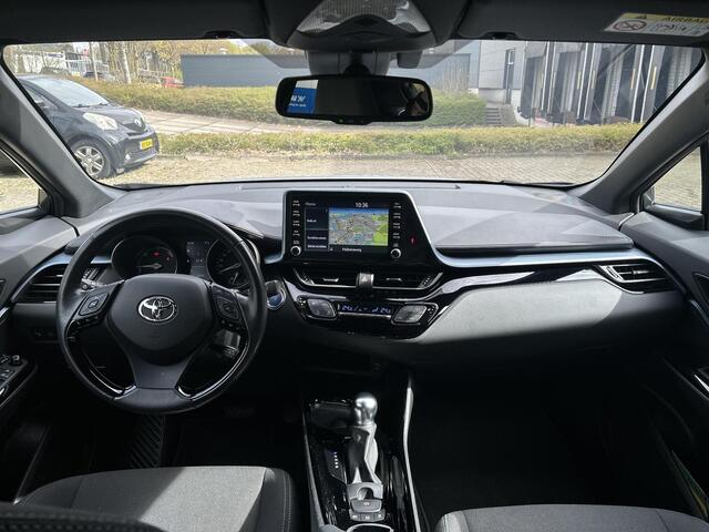 Toyota C-HR 1.8 Hybrid Business Plus