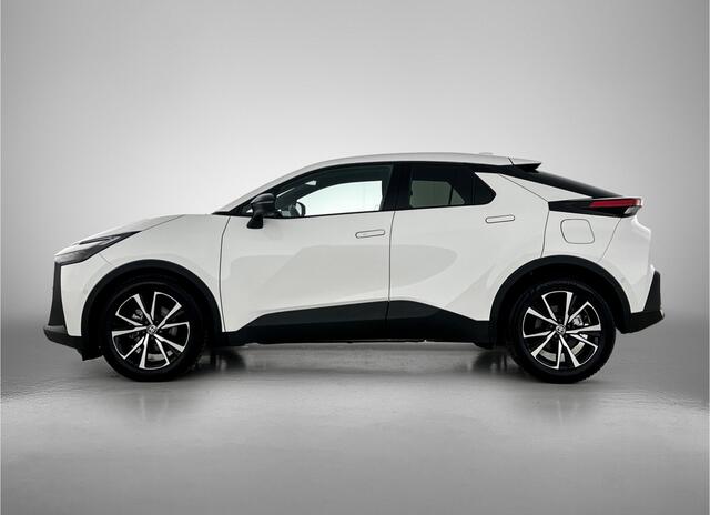Toyota C-HR 1.8 Hybrid 140 First Edition | NL dealeronderhouden | PDC | El achterklep | BSM | Toyota-paasweekend