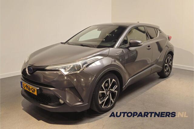 Toyota C-HR 1.8 Hybrid Dynamic Sport - Stoelverwarming - Dodehoekdetectie - Adaptive Cruise