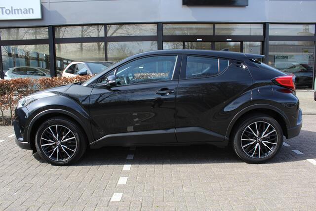 Toyota C-HR 1.2T Dynamic | Rijklaar | Trekhaak | Keyless | Clima | Adap.cruise | Navi | Bluetooth