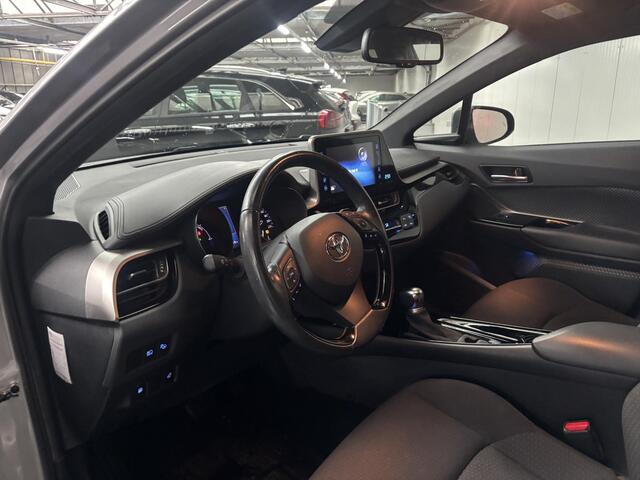 Toyota C-HR 1.8 Hybrid Dynamic Sport