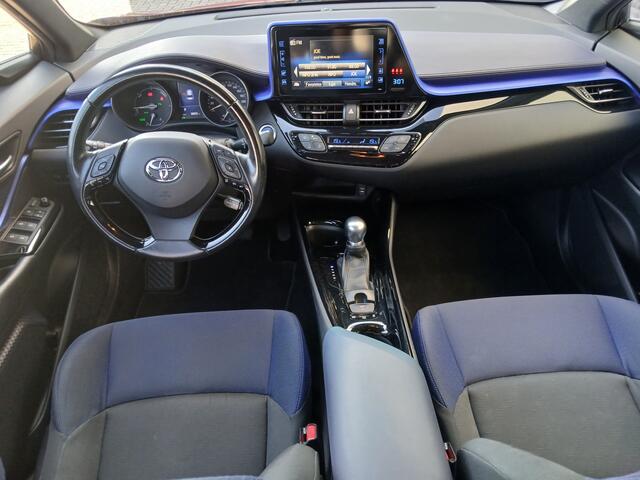 Toyota C-HR 1.8 Hybrid Premium Stoel Verwarming Ad Cruise Dode hoek detectie PDC