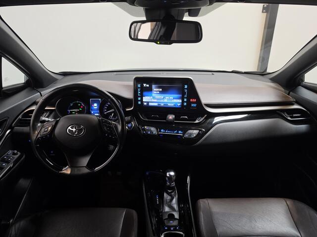 Toyota C-HR 1.8 Hybrid Executive - Stoel/Stuurverwarming - Dodehoekdetectie - Adaptive Cruise - Leder - LED