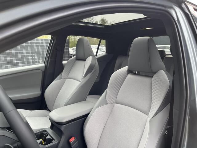 Toyota C-HR Executive AWD 77 kWh | Executive plus pack | Lichtgrijs interieur |
