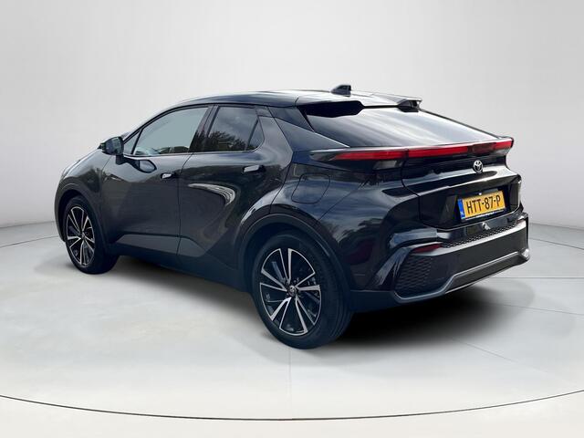 Toyota C-HR 2.0 Plug-in Hybrid 220 Executive | Navigatie | Apple CarPlay/Android auto | Achteruitrijcamera | Elektrisch achterklep