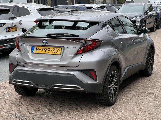 Toyota C-HR 2.0 Hybrid Dynamic Automaat 185PK | Navigatie | Achteruitrijcamera | Adaptieve Cruise Control | Trekhaak afneembaar |