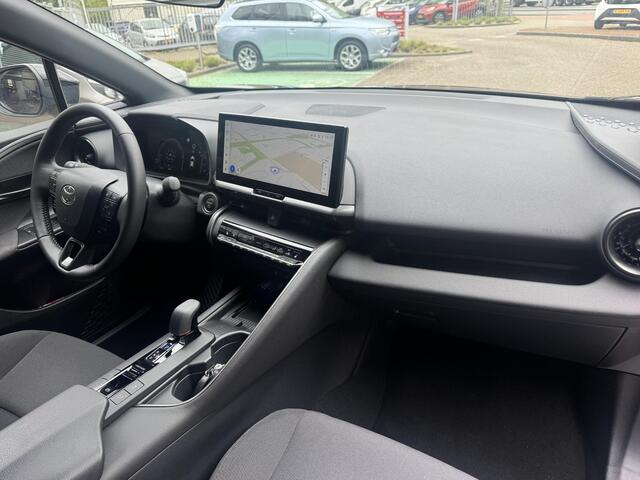 Toyota C-HR 2.0 Plug-in Hybrid 220 Dynamic | Stuur-/ & Stoelverwarming | Dodehoek detectie | Elektrische kofferbak | Parkeersensoren
