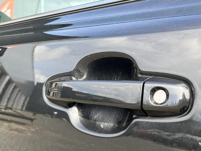 Toyota C-HR 1.8 Hybrid Executive | Winterset | 1e eigenaar | Dealeronderhouden |