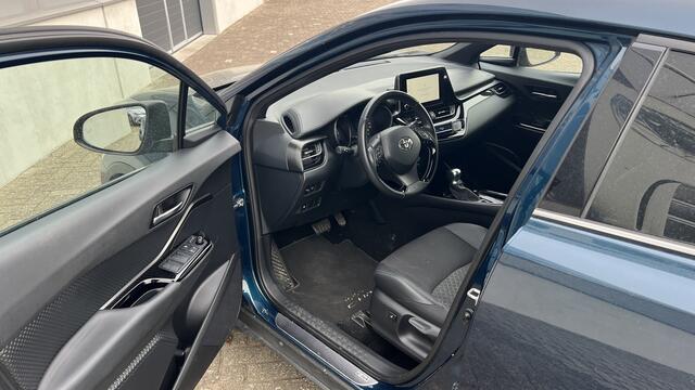Toyota C-HR 1.8 Hybrid Advance HALF LEDER / BLINDSPOT / PDC