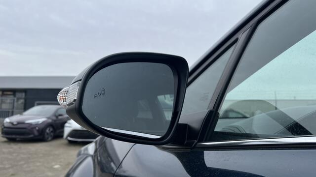 Toyota C-HR 1.8 Hybrid Advance HALF LEDER / BLINDSPOT / PDC