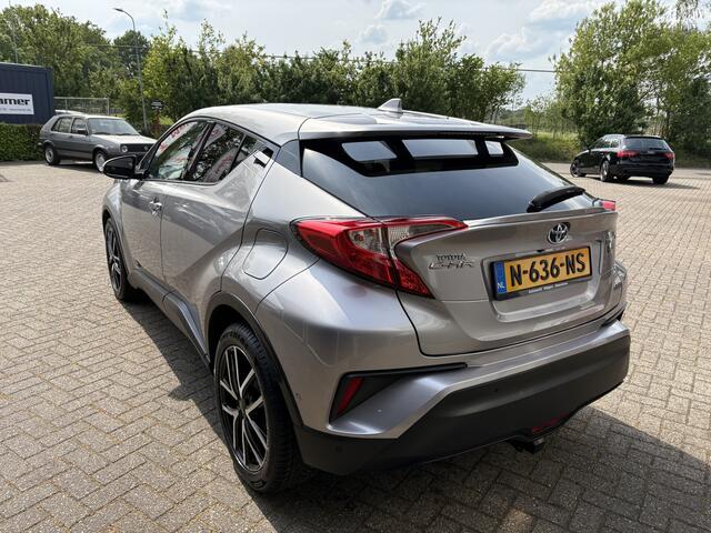 Toyota C-HR 1.8 Hybrid Dynamic NIEUWE SET WIELEN