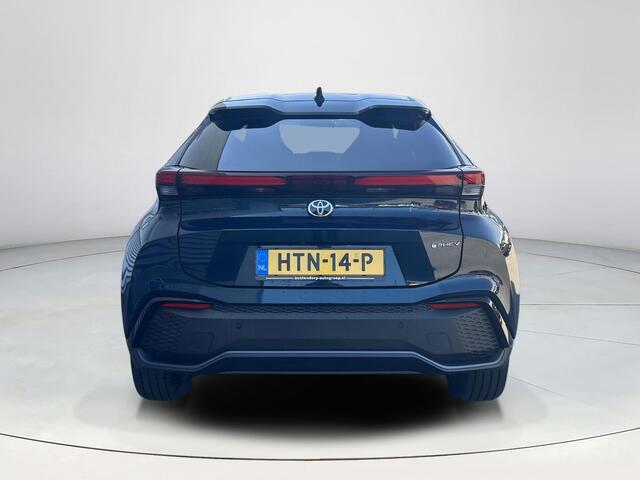 Toyota C-HR 2.0 Plug-in Hybrid 220 Executive
