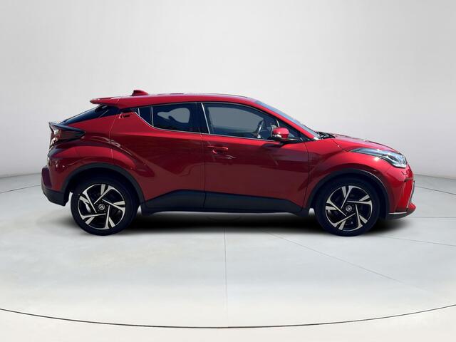 Toyota C-HR 1.8 Hybrid Style | Navigatie | Apple CarPlay/Android auto | Achteruitrijcamera | Stoel en stuurverwarming