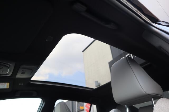 Toyota C-HR Executive AWD 77 kWh | Executive Plus Pack |
