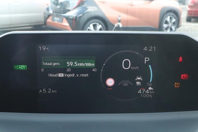Toyota C-HR Executive AWD 77 kWh | Executive Plus Pack |